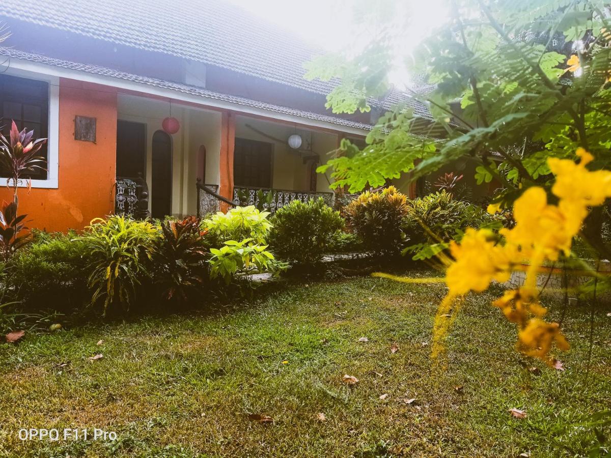 Country Side Inn Portuguese Guest House Cuelim Exterior photo